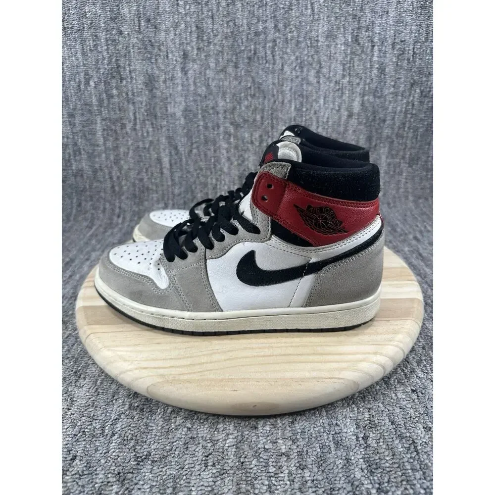 Air Jordan 1 Retro High OG Men's Size 8 Light Smoke Grey